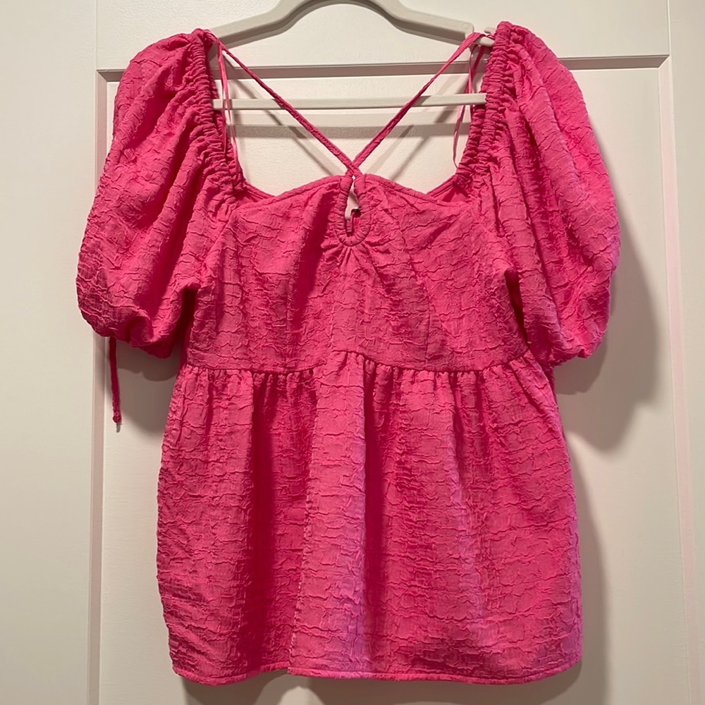 Future Collective Top in Size Small